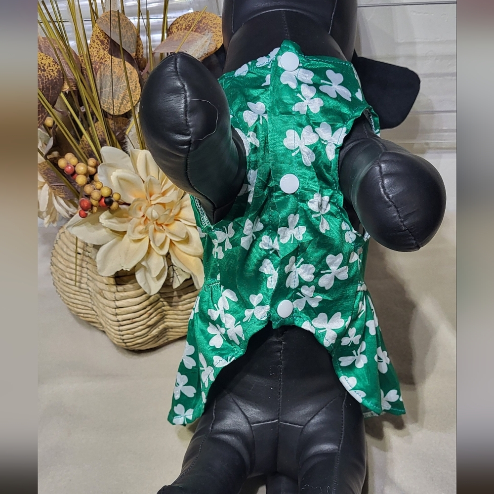 Green St. Patrick's Day Themed Dog/Pet Dress Costume w/ a Bow Size Medium- NWOT - Picture 9 of 9